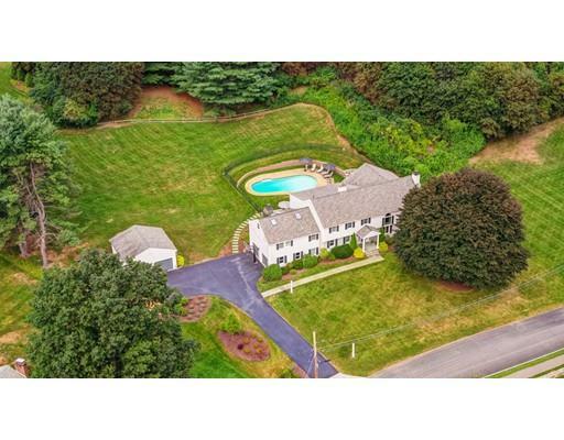Property Photo: 33 Oxbow Rd MA 02492