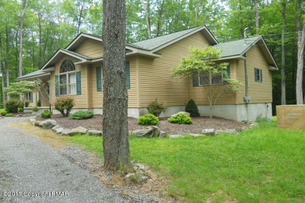 Property Photo:  10 Adventure Drive  PA 18424 