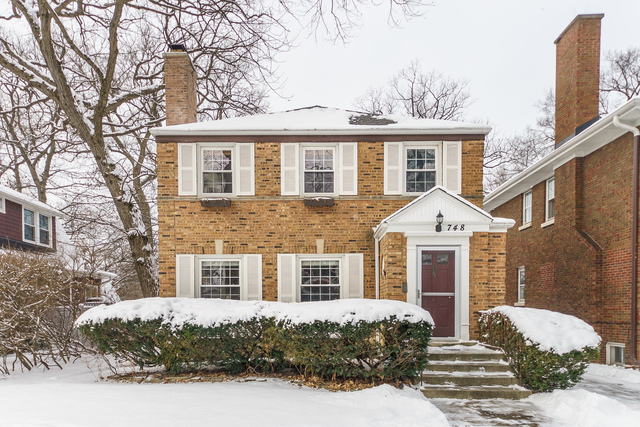 Property Photo: 748 Forest Avenue IL 60305