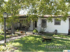 Property Photo: 200 Nauert Street TX 76522