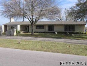 Property Photo:  1507 Hillside Street  TX 76522 