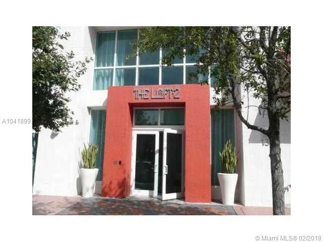 Property Photo:  133 NE 2av 1015  FL 33132 