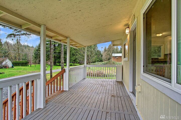 Property Photo: 11827 166th Dr NE WA 98223
