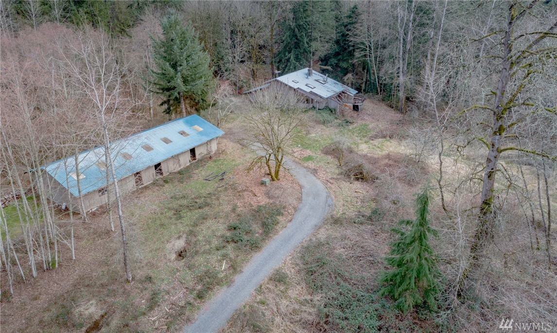 Property Photo:  6406 224th Ave NE  WA 98053 