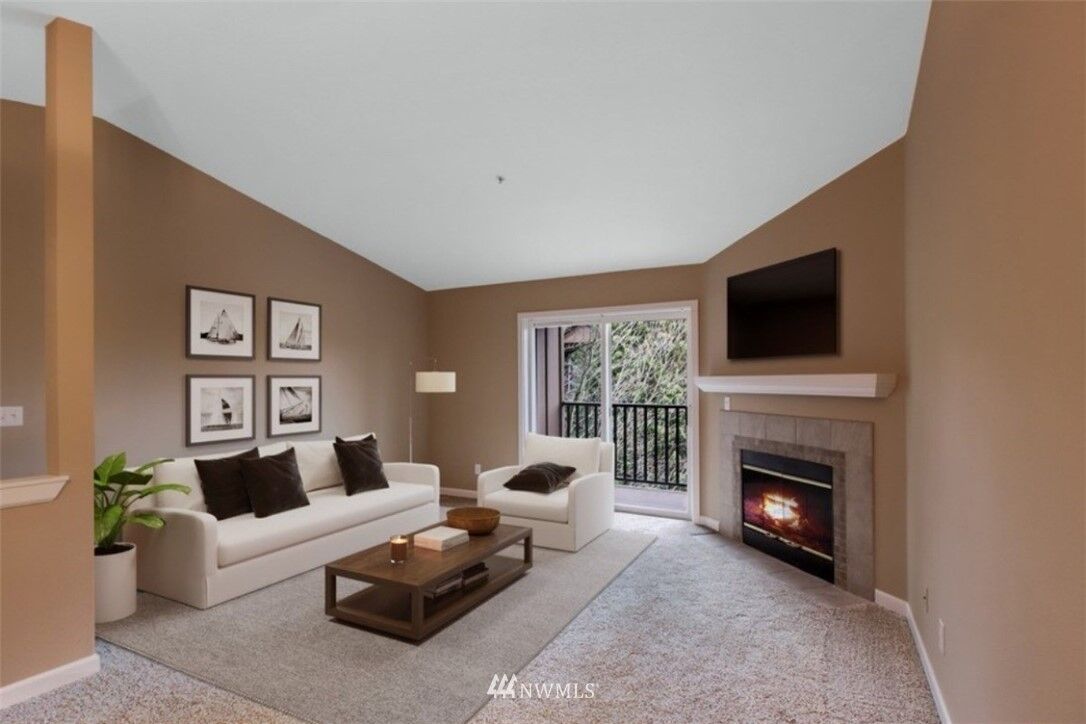 Property Photo:  18930 Bothell Everett Highway D-304  WA 98012 