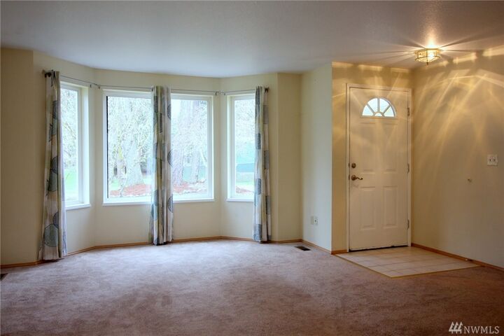 Property Photo:  9716 Overlook Dr NW  WA 98502 