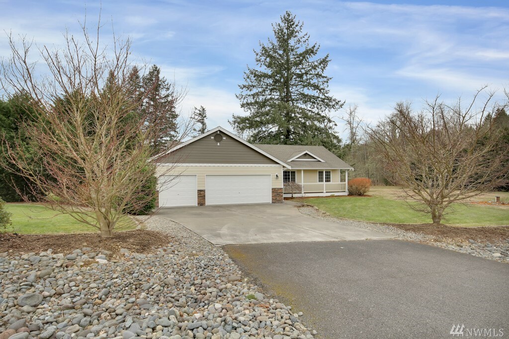 Property Photo:  35010 10th Av Ct E  WA 98580 