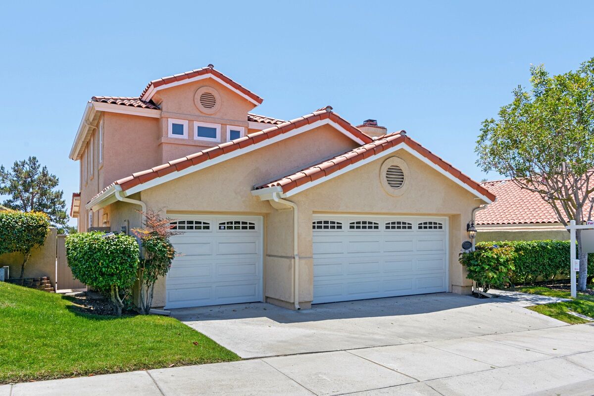 Property Photo:  3021 Caminito Badalona  CA 92014 