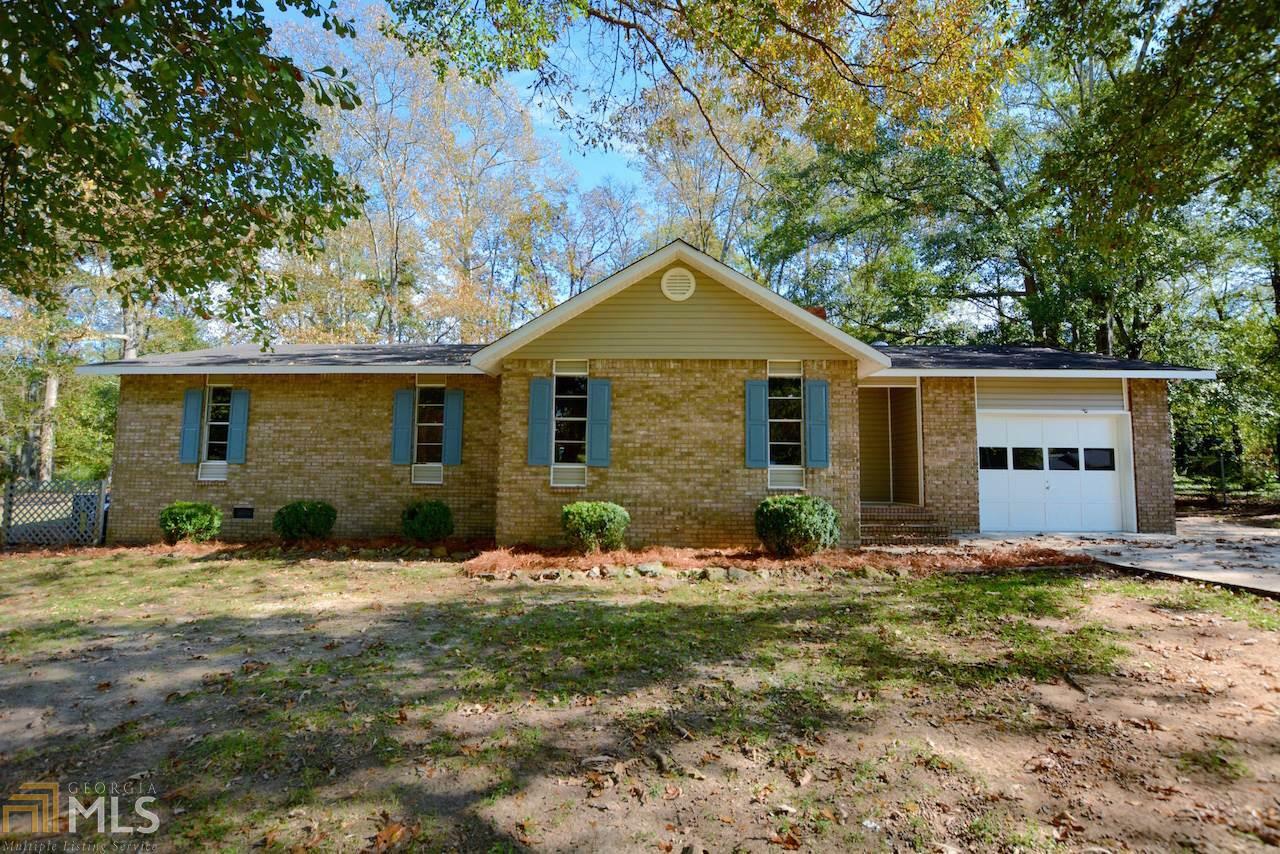 Property Photo:  24 Oakwood Dr  GA 30125 