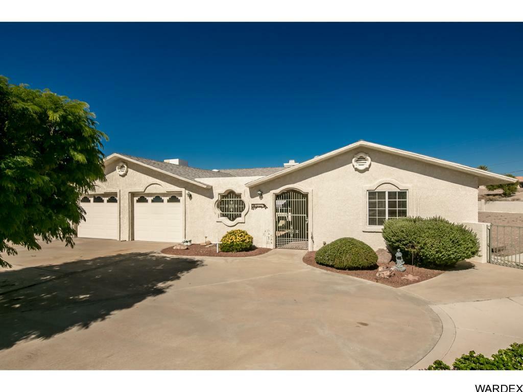 Property Photo:  3885 Whaler Ct  AZ 86406 