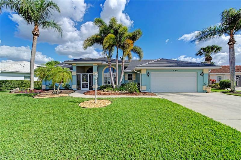 Property Photo:  1720 Kilruss Drive  FL 34292 