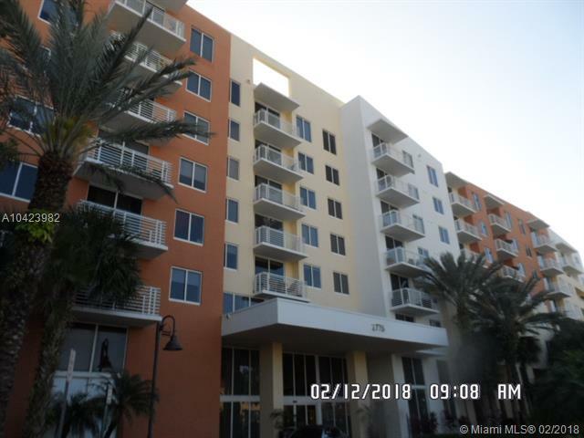 Property Photo:  2775 NE 187th St 618  FL 33180 