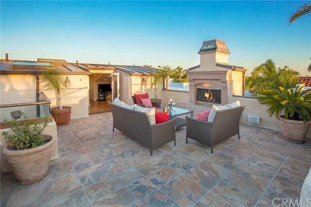 Property Photo:  505 J Street  CA 92661 