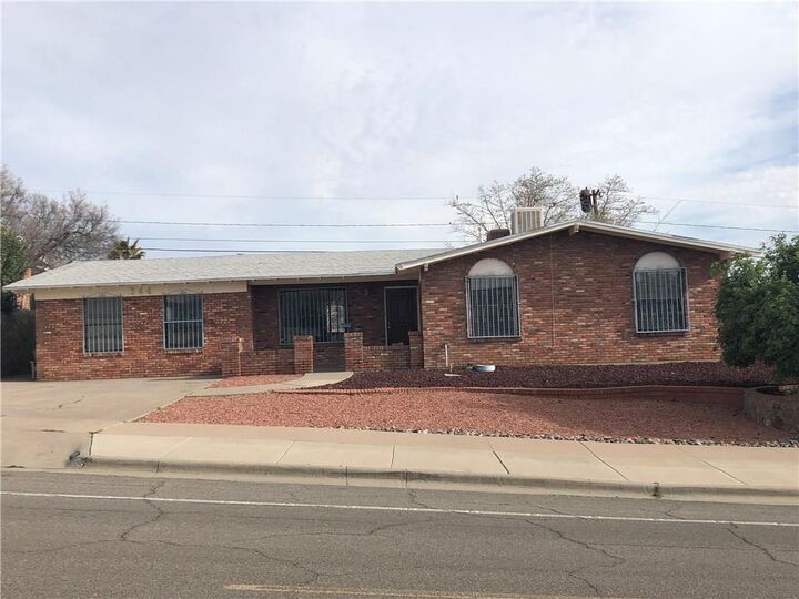 344 Clairemont Drive  El Paso TX 79912 photo