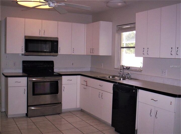 Property Photo:  5420 Chard Terrace  FL 33981 