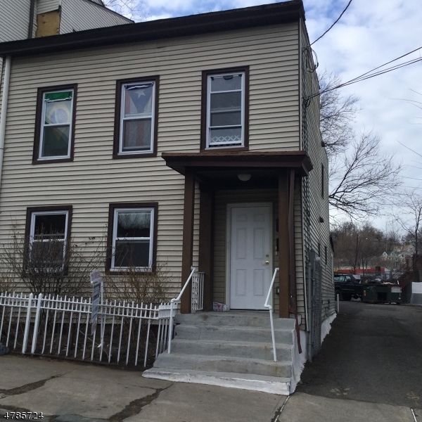 Property Photo:  51 Ryle Ave  NJ 07522 