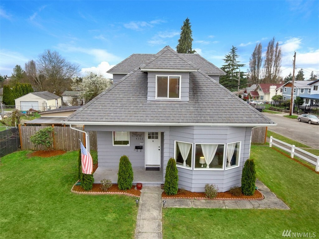 Property Photo:  4302 S Sheridan Ave  WA 98418 