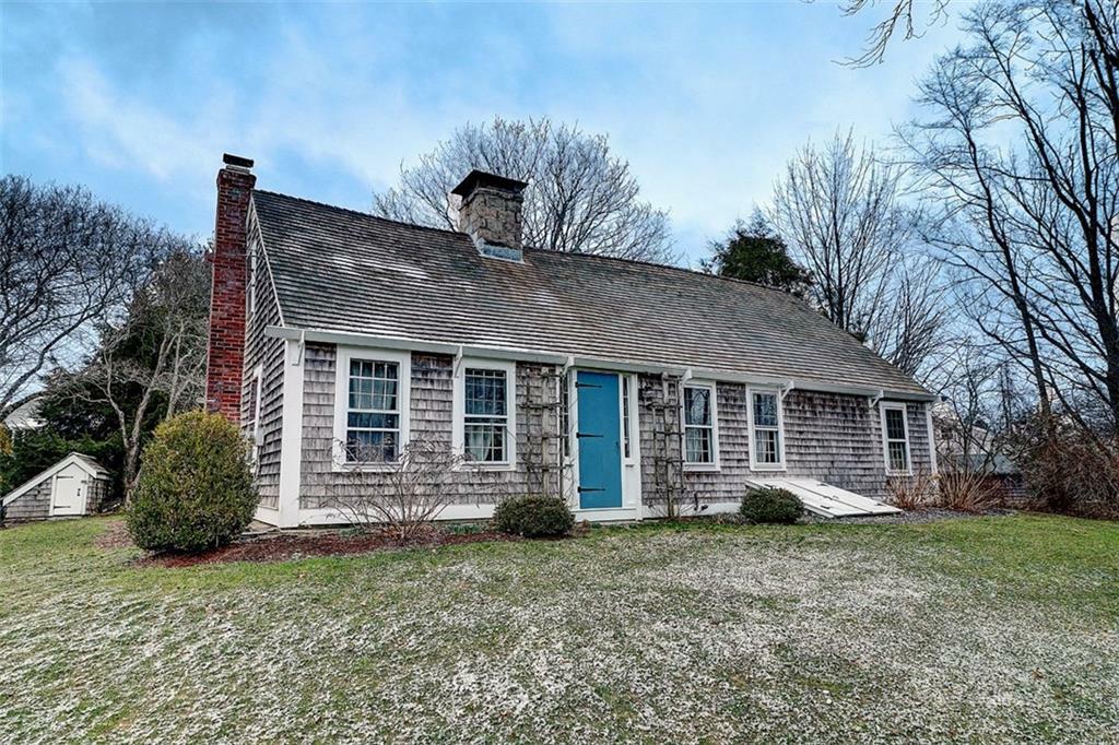 Property Photo:  24 Old Succotash Rd  RI 02879 