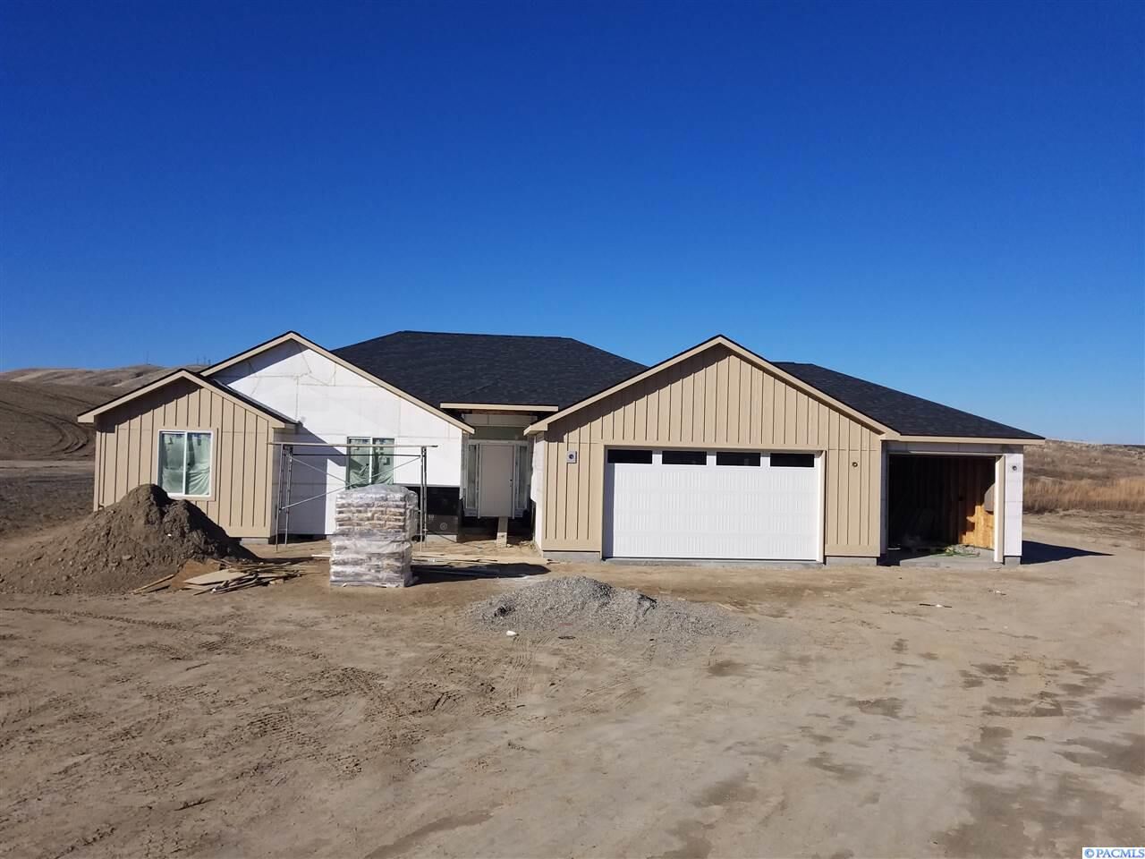 Property Photo:  2773 Sunshine Ridge Rd  WA 99352 