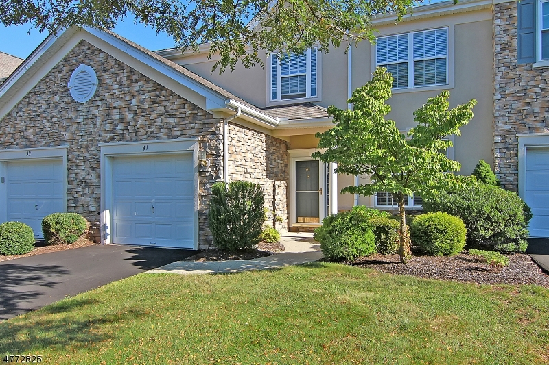 Property Photo: 41 Ebersohl Cir NJ 08889