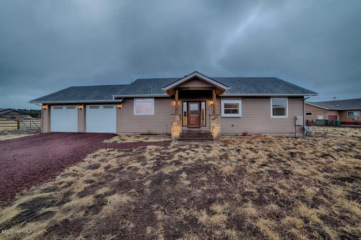Property Photo:  7470 W Bridle Trail  AZ 86001 