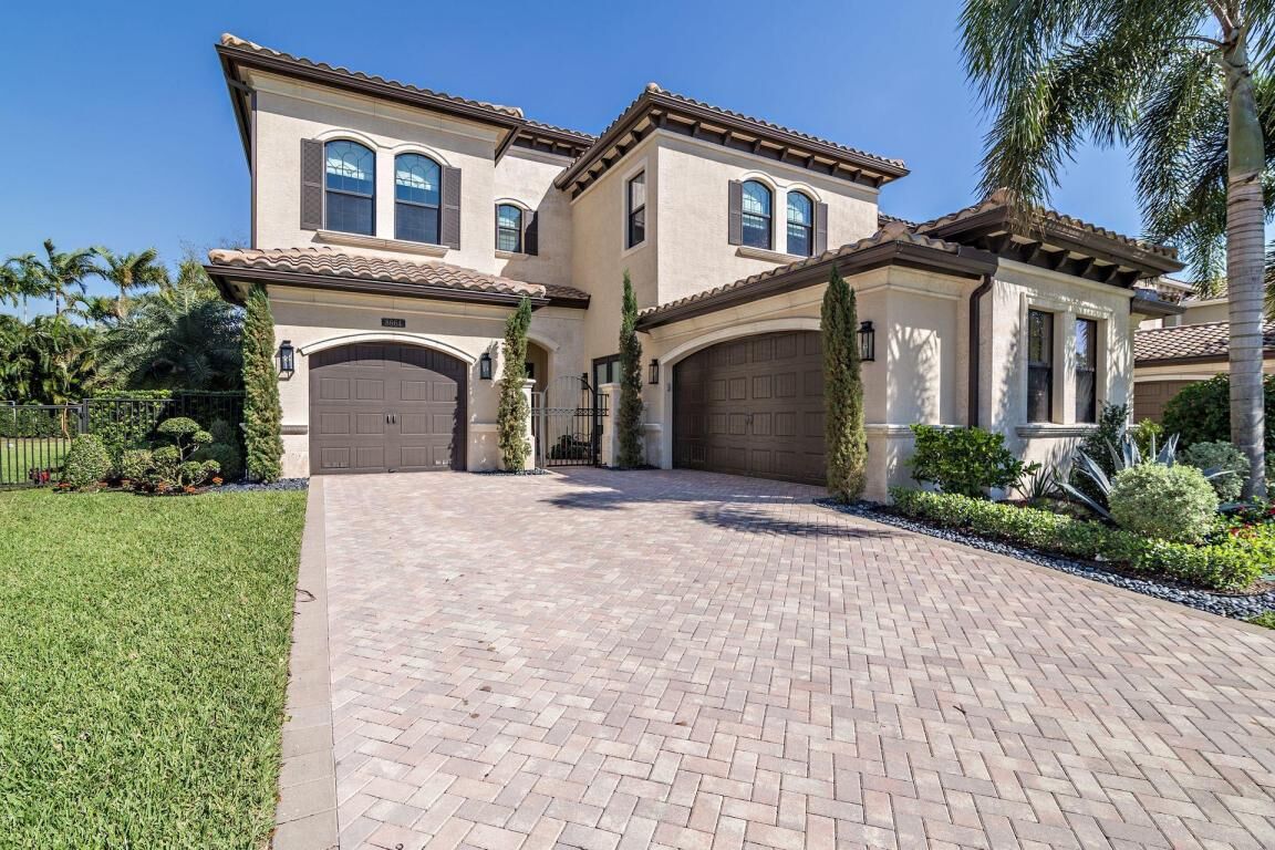 Property Photo: 8664 Lewis River Road FL 33446