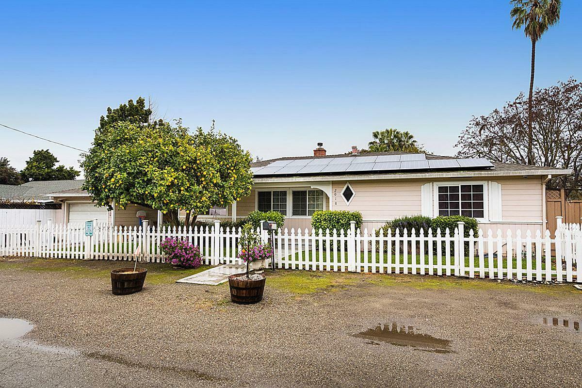 Property Photo:  2018 Addison Avenue  CA 94303 