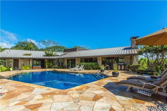 47-689 Mapele Road  Kaneohe HI 96744 photo