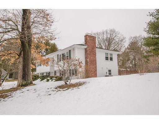 Property Photo:  24 Flint Locke Lane  MA 02052 