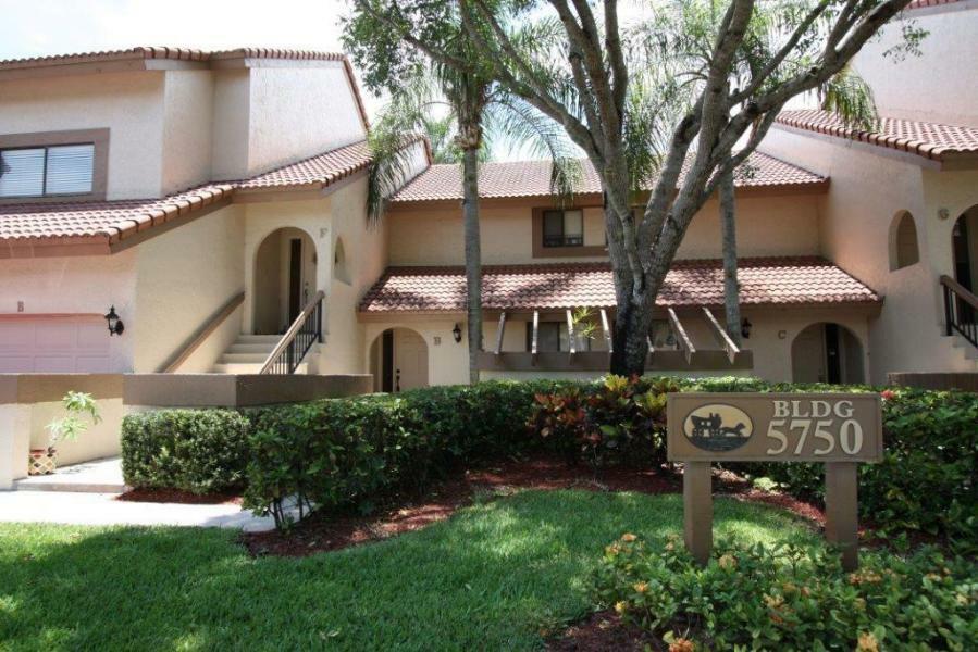 Property Photo:  5750 Coach House Circle B  FL 33486 