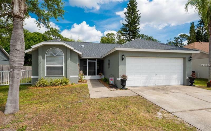 Property Photo: 1005 50th Street E FL 34208