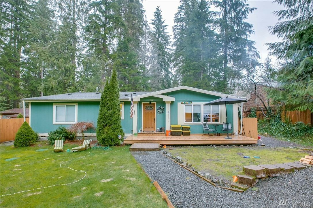 Property Photo: 2025 237th Dr NE WA 98252