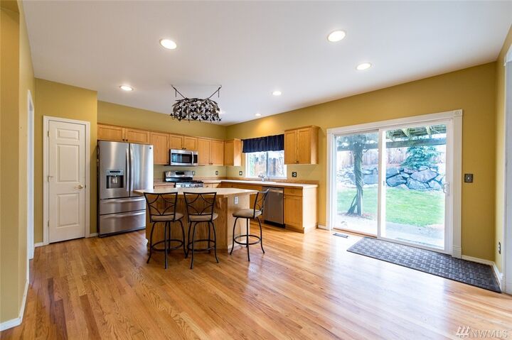 Property Photo:  27902 146th Ave SE  WA 98042 