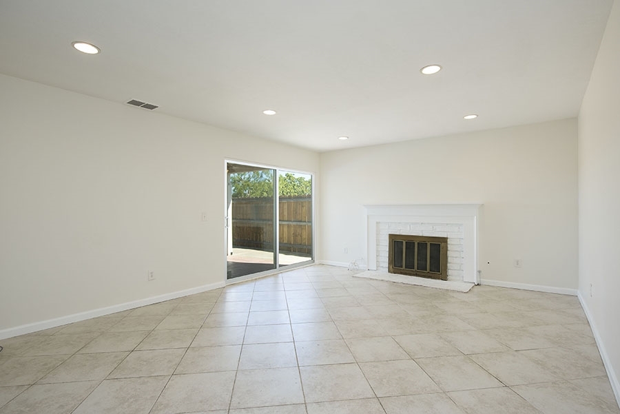 Property Photo:  1644 Kenora Drive  CA 92027 