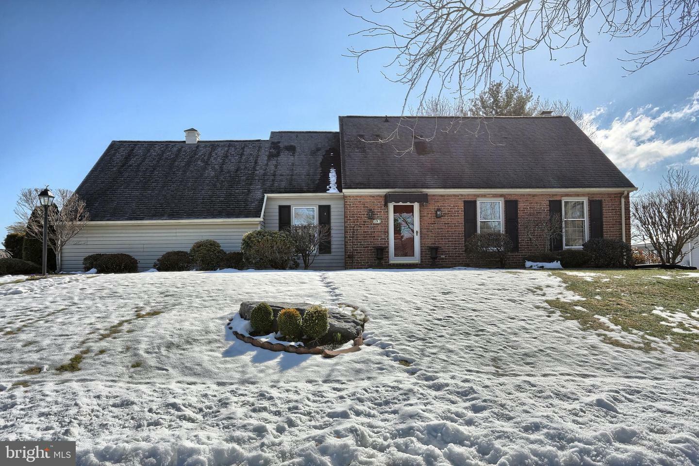 Property Photo:  397 Yorktown Road  PA 17033 