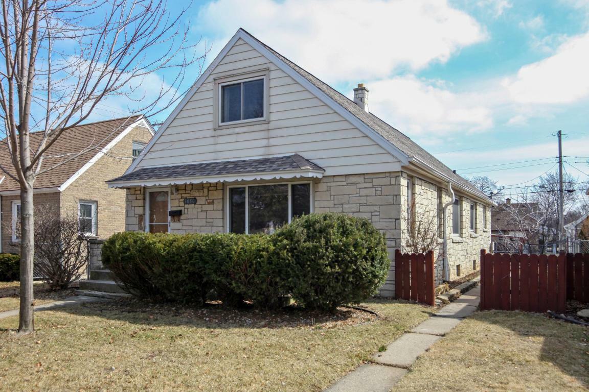 Property Photo:  3050 N 85th St  WI 53222 