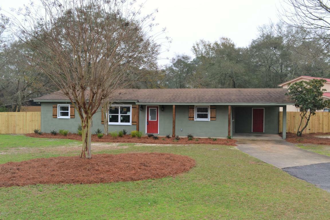 Property Photo: 1801 Montana Avenue FL 32444