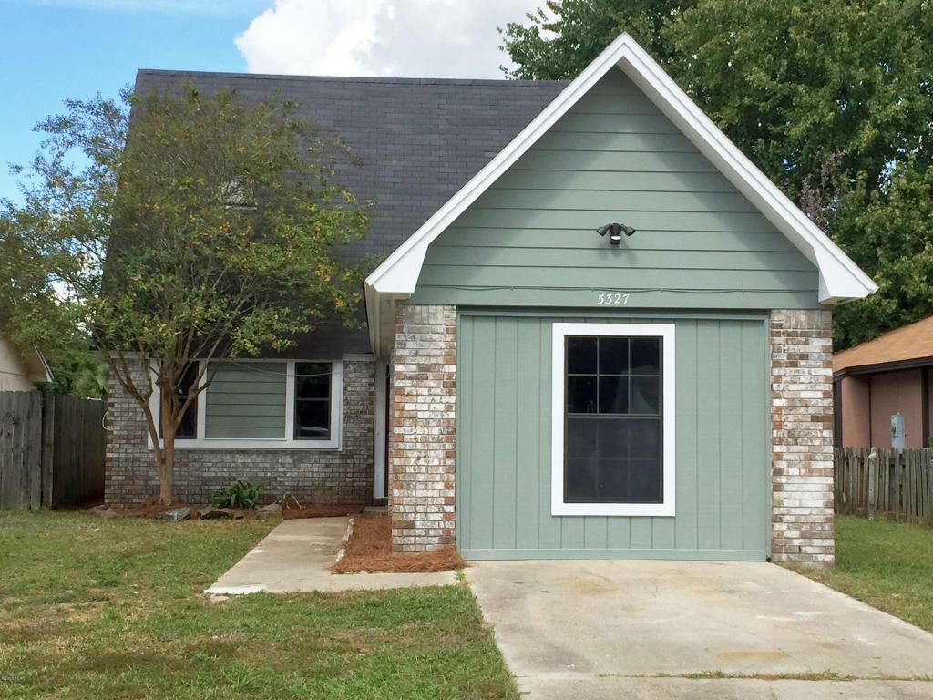 Property Photo: 5327 Garden Cove Road FL 32404