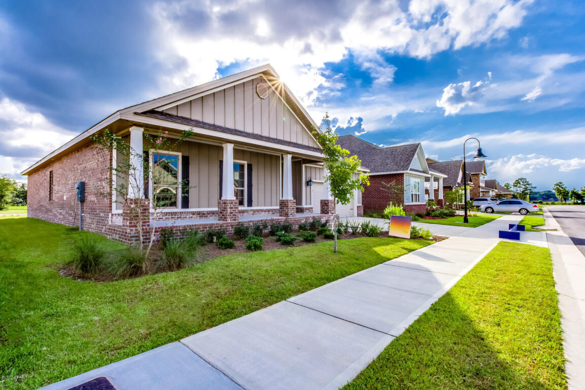 Property Photo: 109 Water Lily Cove Lot 48 FL 32404