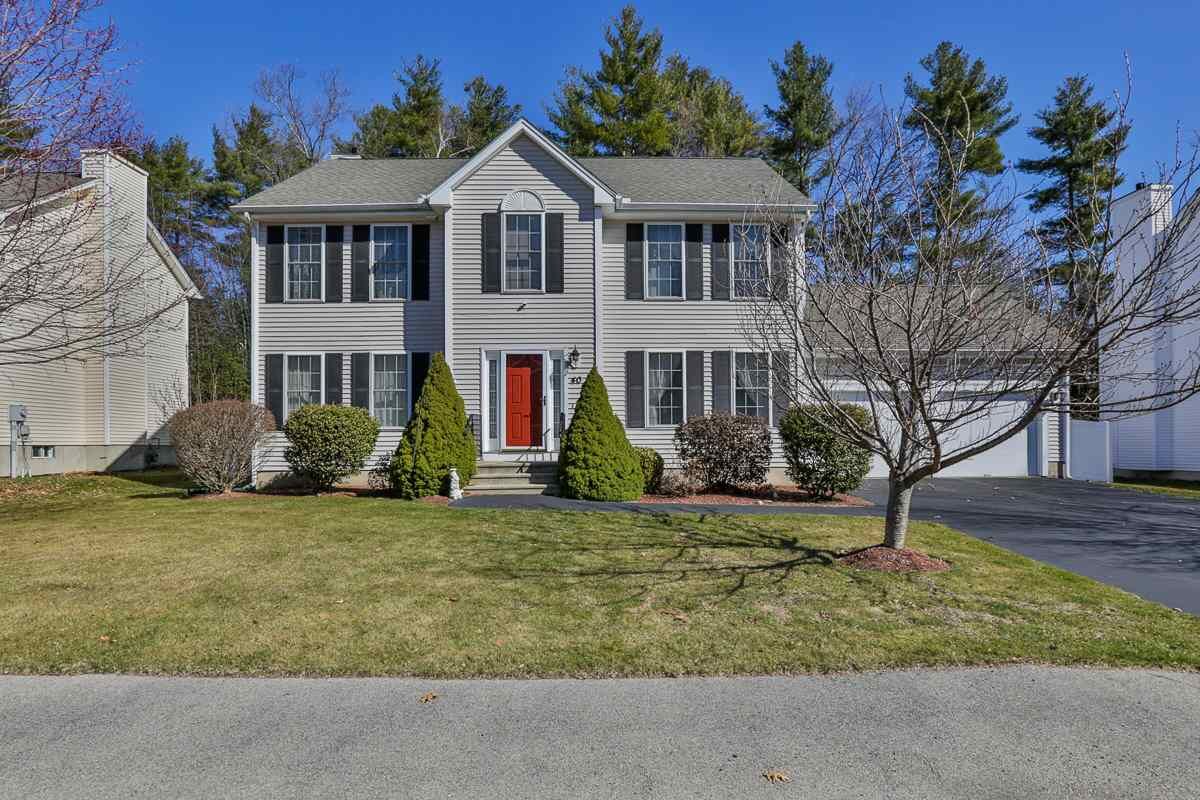 Property Photo: 40 Cherrywood Drive NH 03062