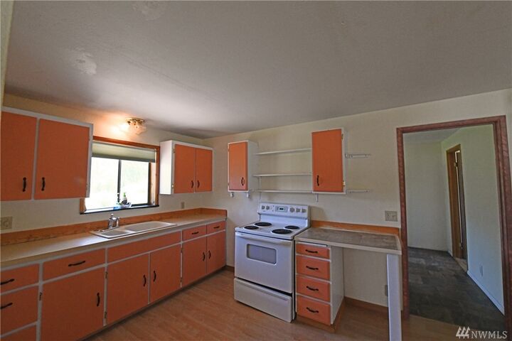 Property Photo:  8 Marmot Bench Lane  WA 98856 