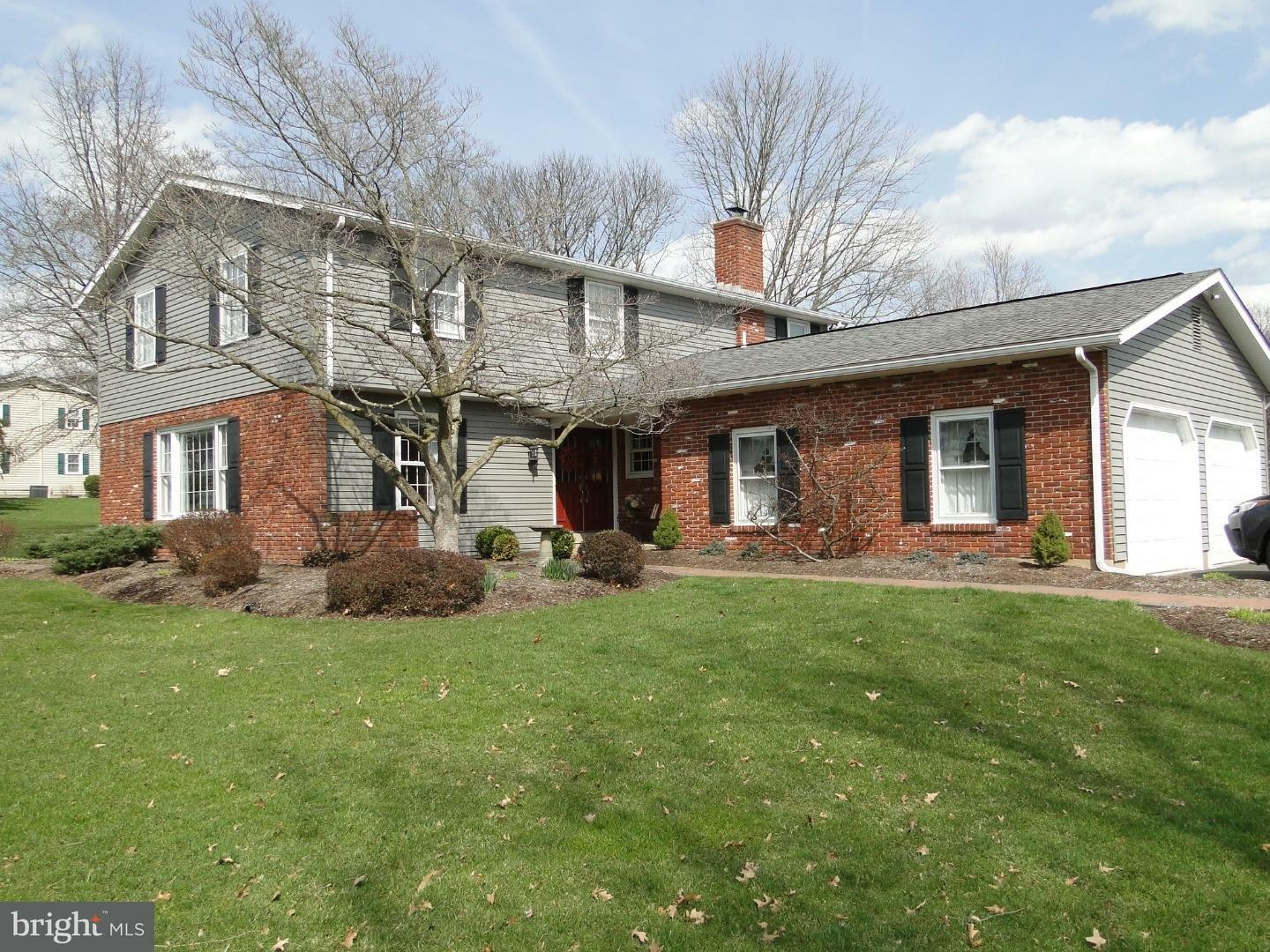 Property Photo:  2190 Hillcrest Road  PA 18951 