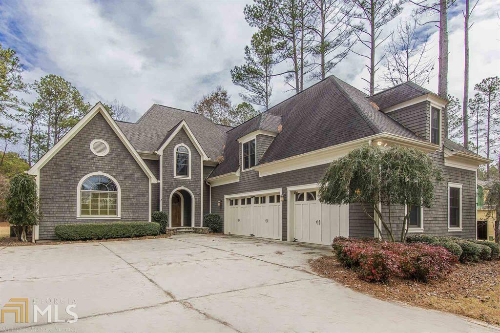 Property Photo:  1230 Winged Foot Dr  GA 30642 