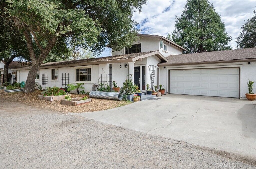 Property Photo:  266 Stubbs Lane  CA 93455 