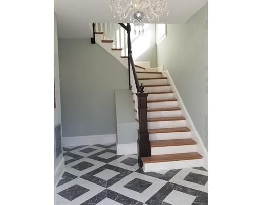 Property Photo:  352 Clyde St 1  MA 02467