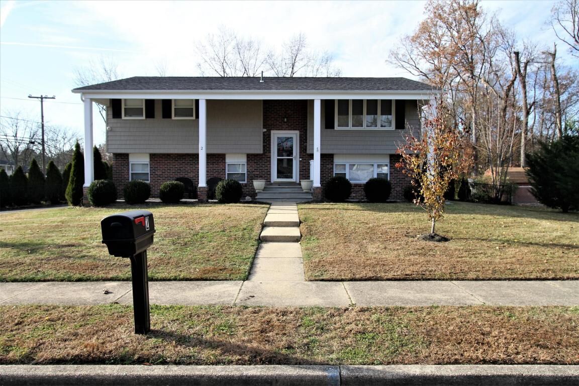 Property Photo: 2 New York Court NJ 08527
