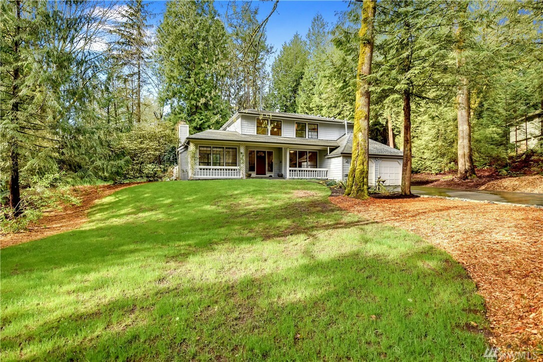 Property Photo:  6825 205th Ave NE  WA 98053 