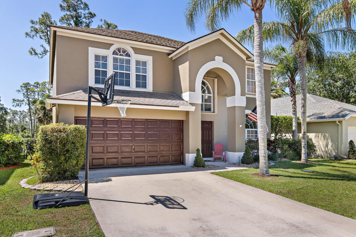 Property Photo:  15110 Oak Chase Court  FL 33414 