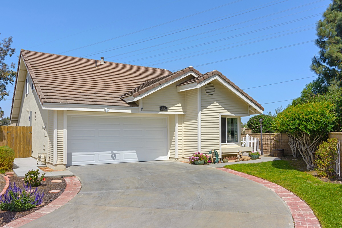 Property Photo:  1682 Tennis Match Way  CA 92024 