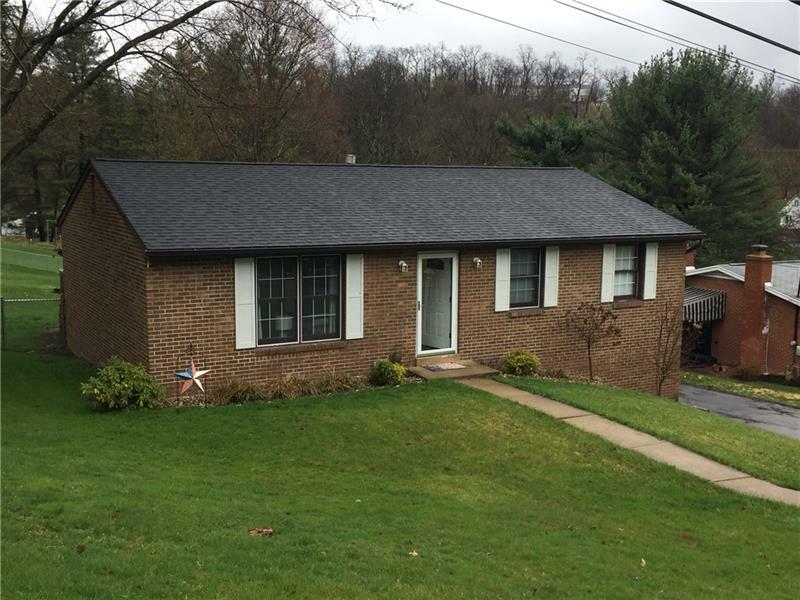 Property Photo:  124 Pinewood Dr  PA 15017 